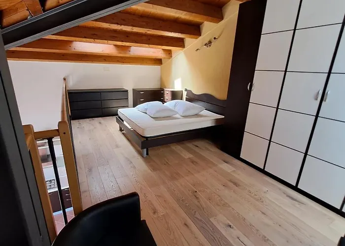 Daire Via Cavour N 138 Interno 16